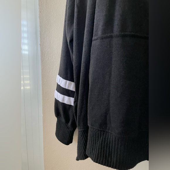 Sweater size 3XL - Picture 3 of 8